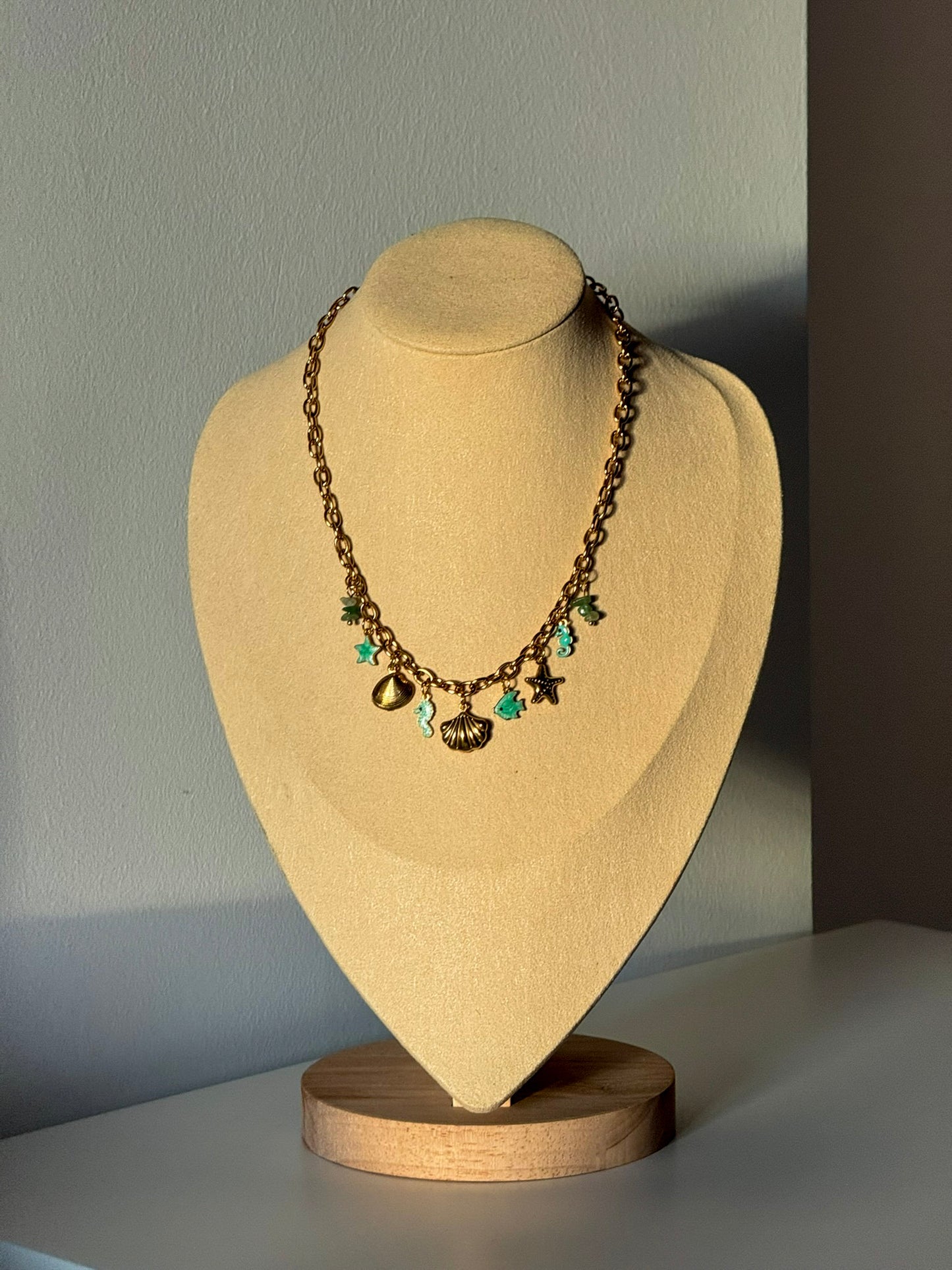 Colar Dourado Aço Inoxidável Ocean Charm