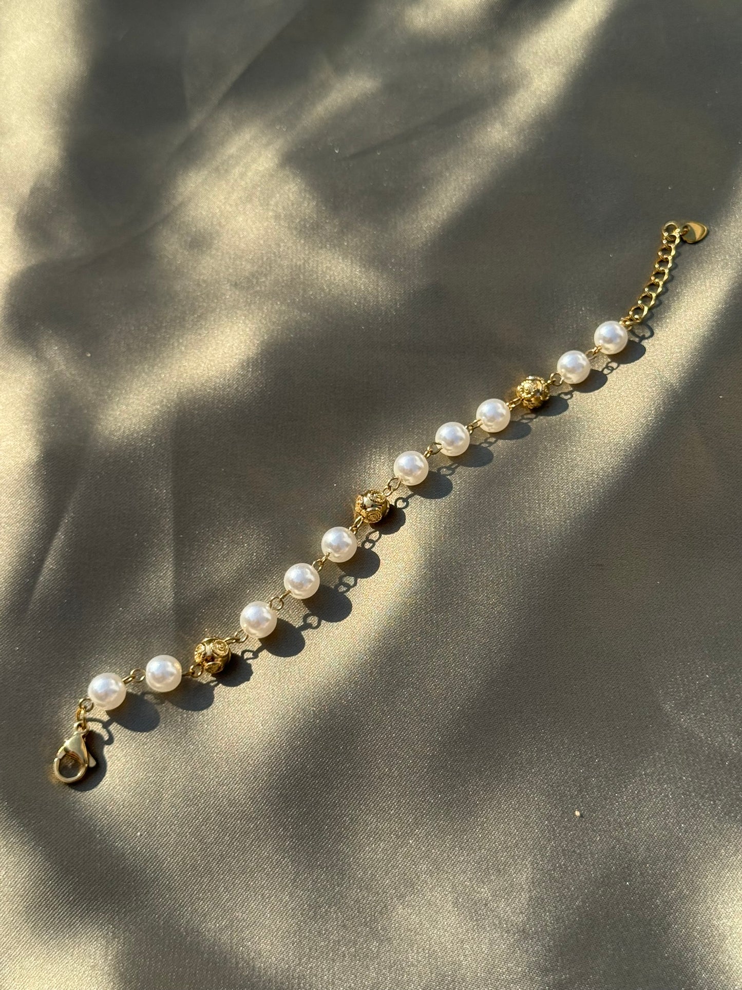 Pulseira Dourada Aço Inoxidável Vintage Pearl