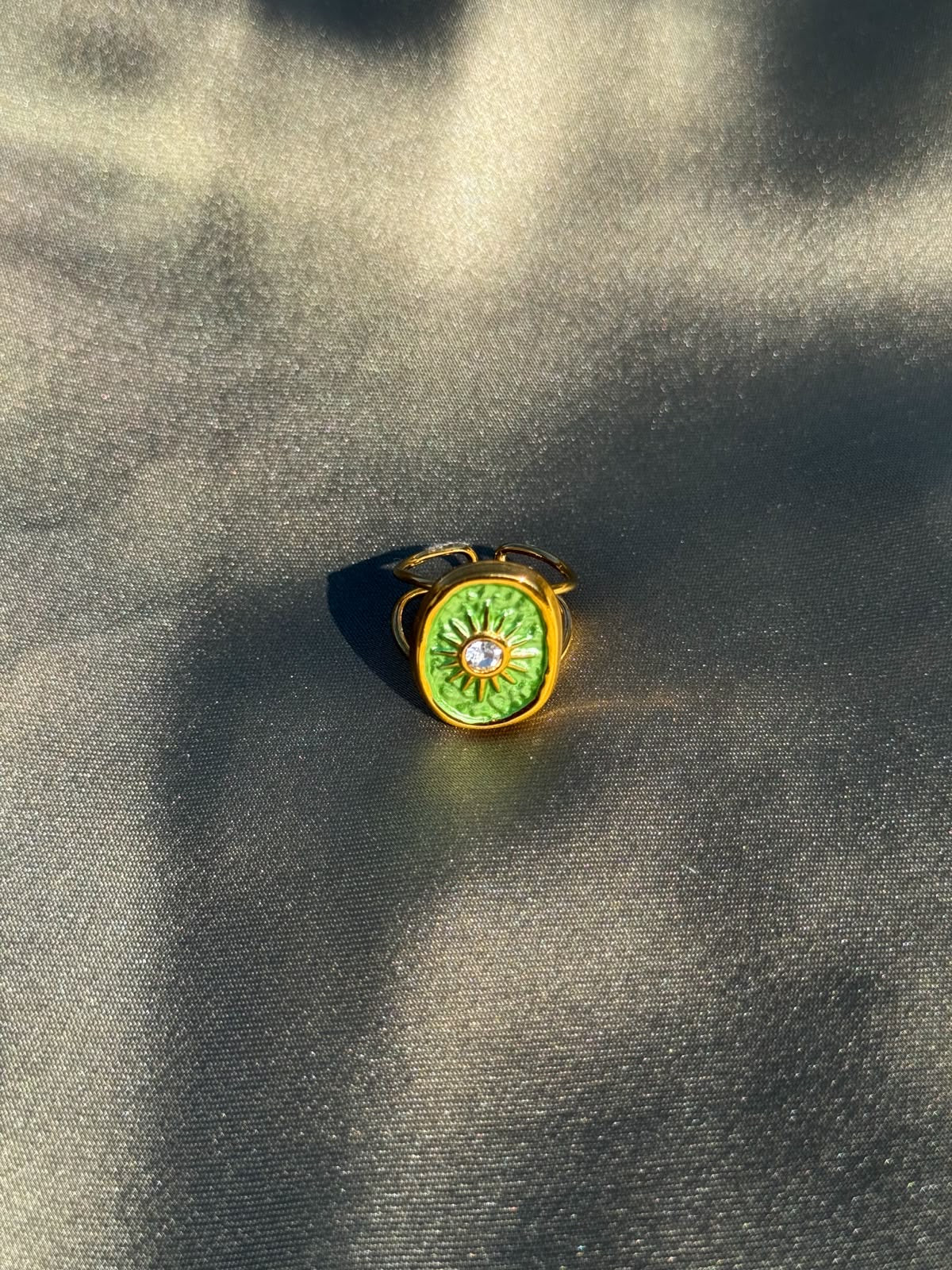 Anel Dourado Aço Inoxidável Medalha Verde