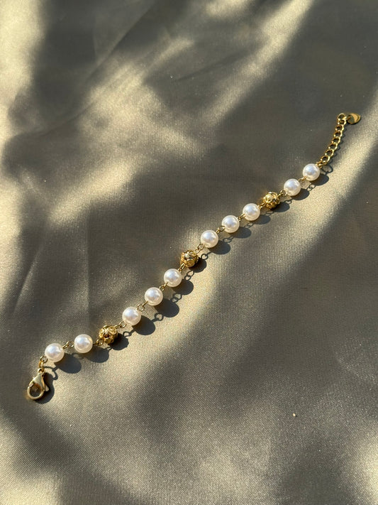 Pulseira Dourada Aço Inoxidável Vintage Pearl