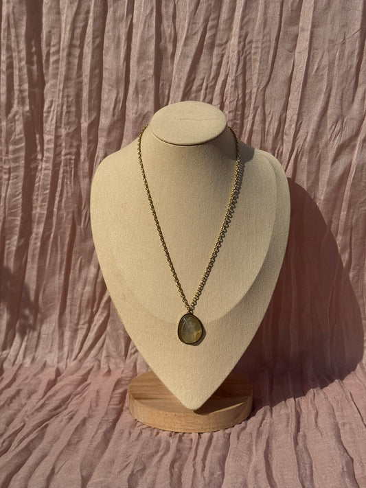 Colar Dourado Aço Inoxidável Gota de Orvalho