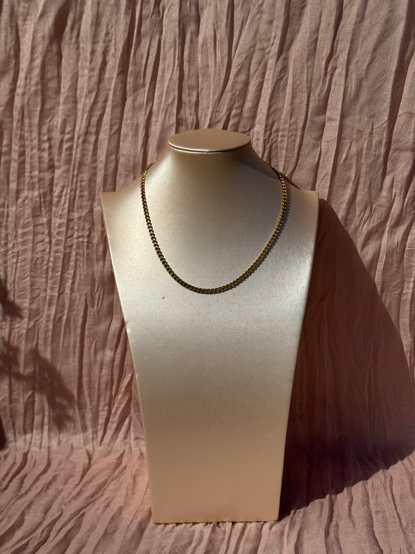 Colar Corrente Dourada Aço Inoxidável 4 MM