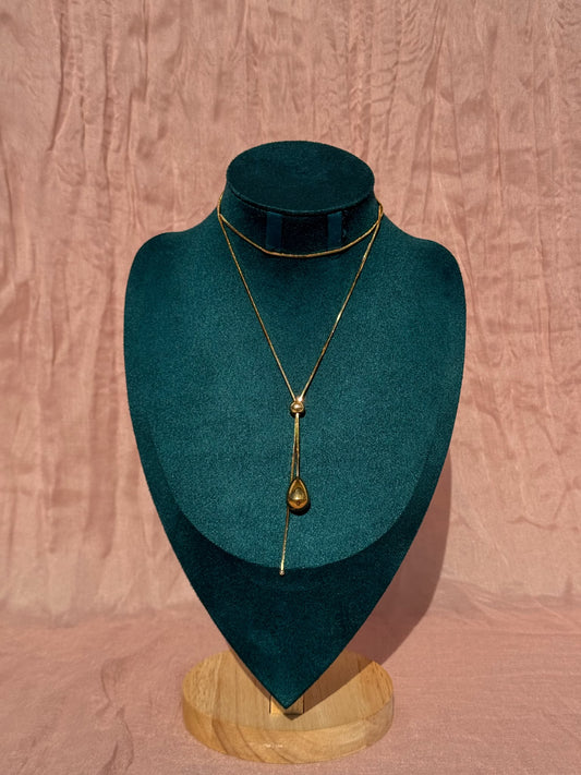 Colar Ajustável Dourado Aço Inoxidável com Pingente Gota